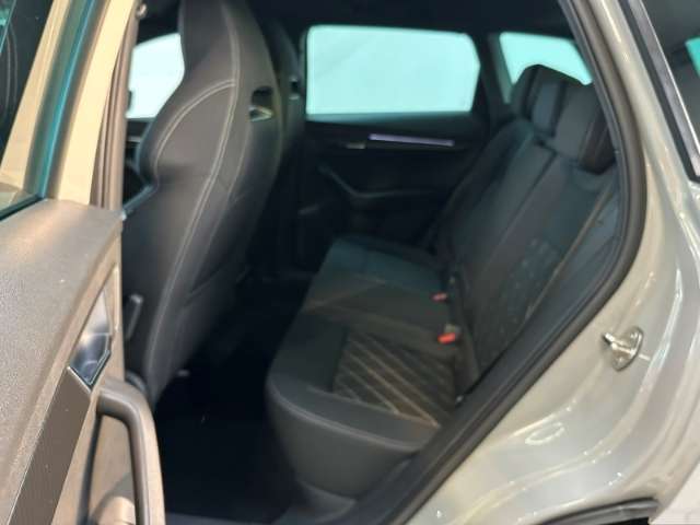 Fahrzeugbild eines Skoda Karoq