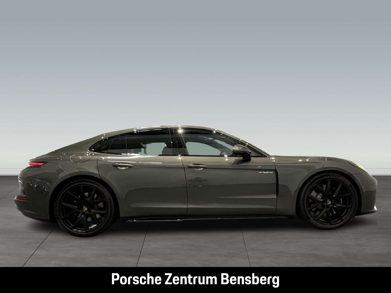 Fahrzeugbild eines Porsche Panamera