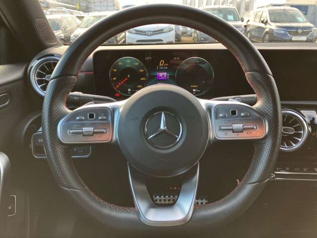 Fahrzeugbild eines Mercedes-Benz A-Klasse