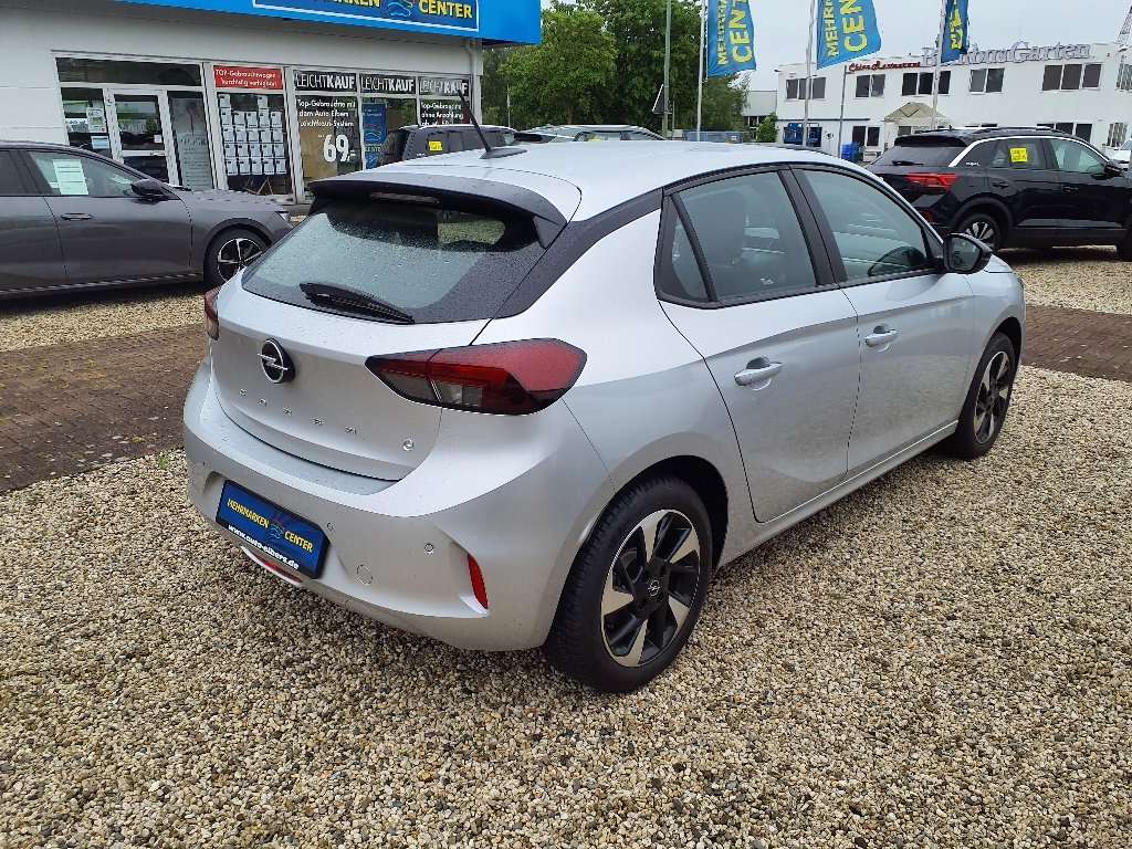 Fahrzeugbild eines Opel Corsa