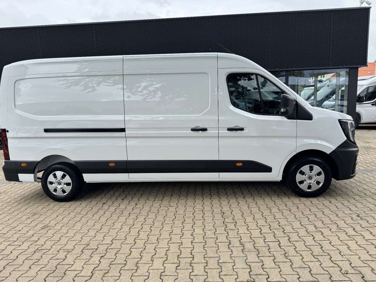 Fahrzeugbild eines Renault Master
