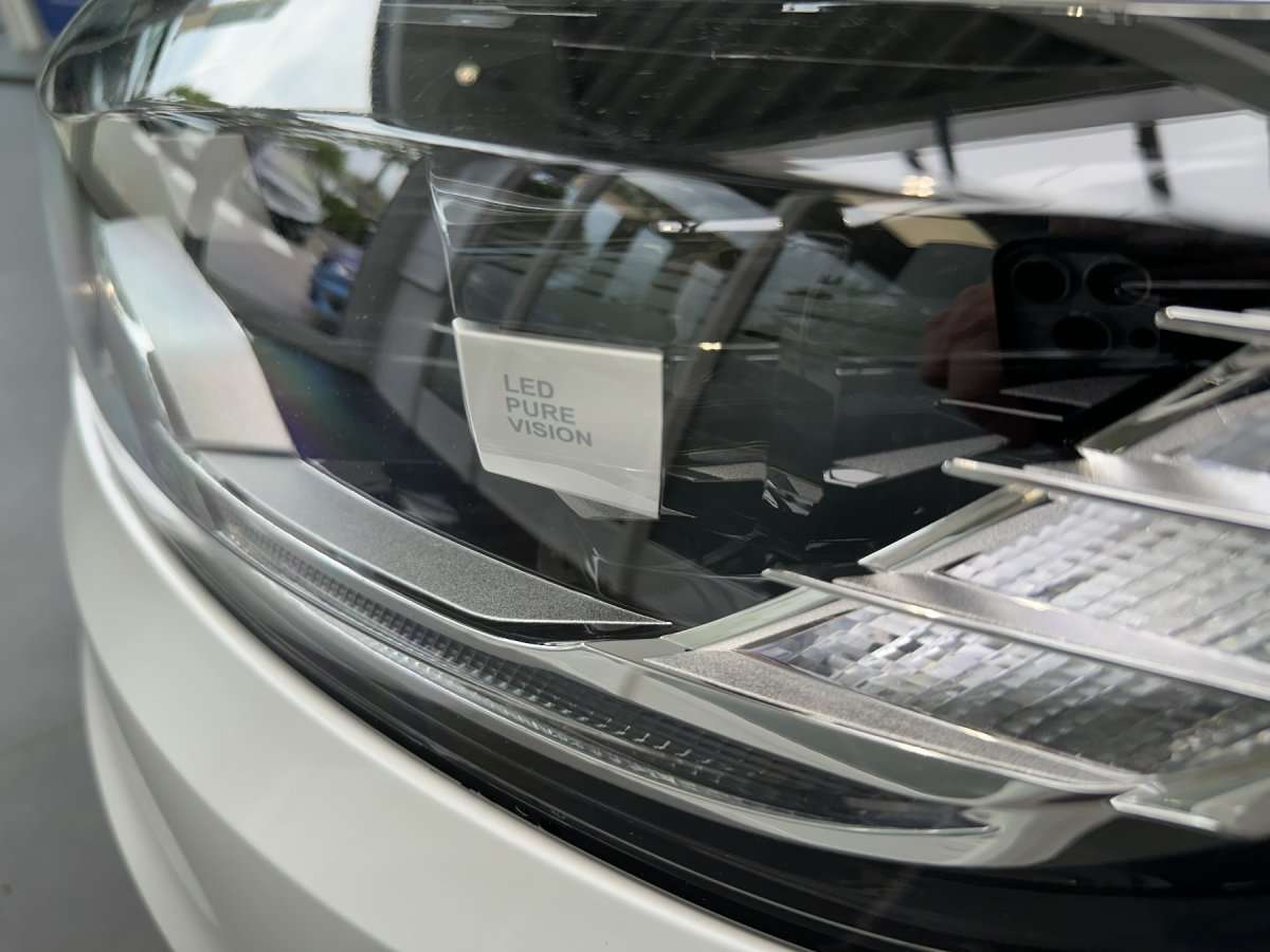Fahrzeugbild eines Renault Grand Scénic
