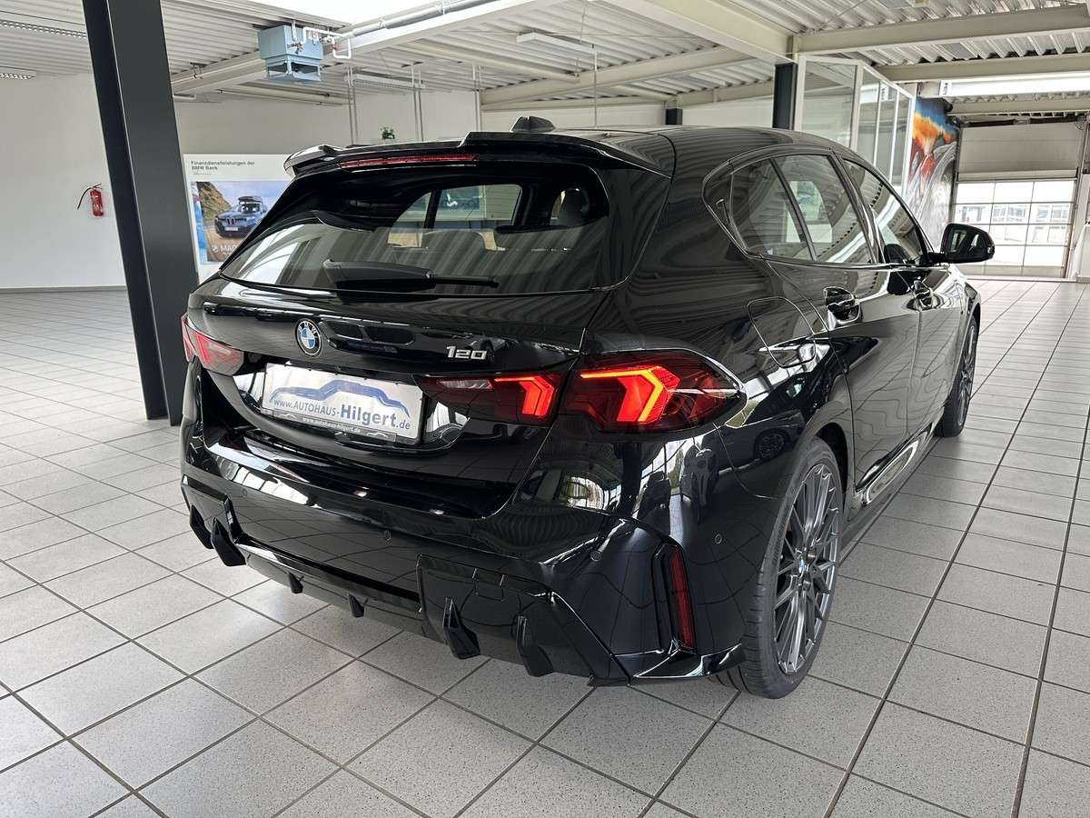 Fahrzeugbild eines BMW 1er-Reihe