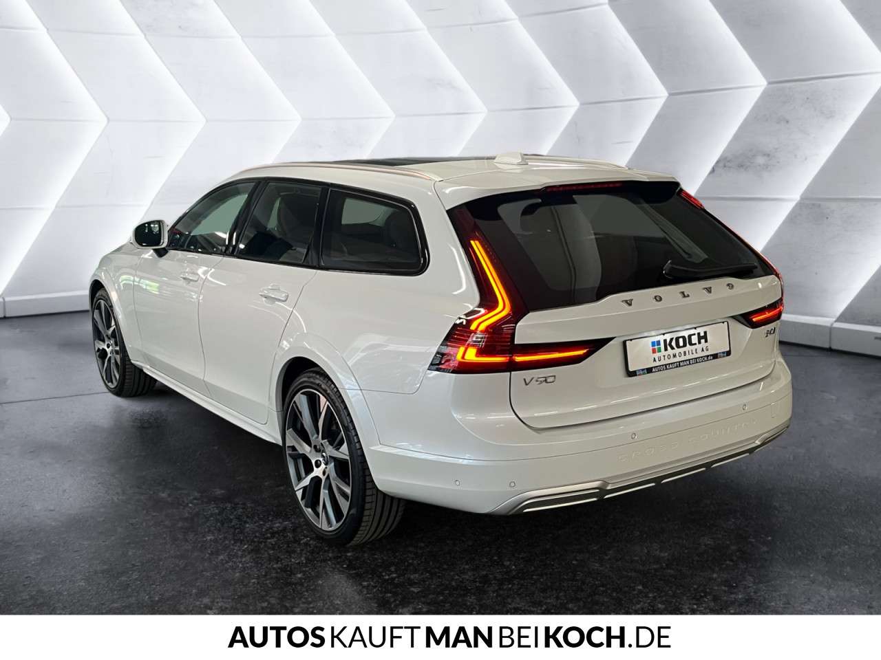 Fahrzeugbild eines Volvo V90