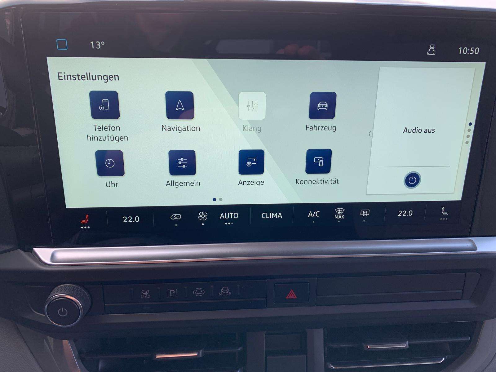 Fahrzeugbild eines Volkswagen Caravelle