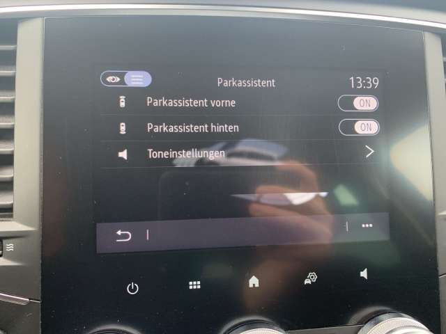 Fahrzeugbild eines Renault Megane E-TECH