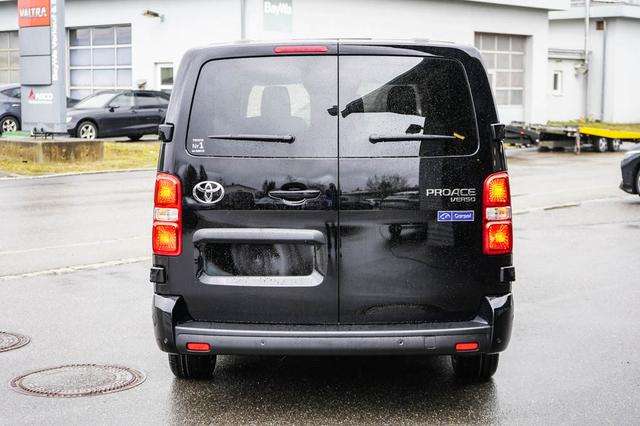Fahrzeugbild eines Toyota Proace