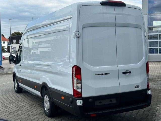 Fahrzeugbild eines Ford Transit
