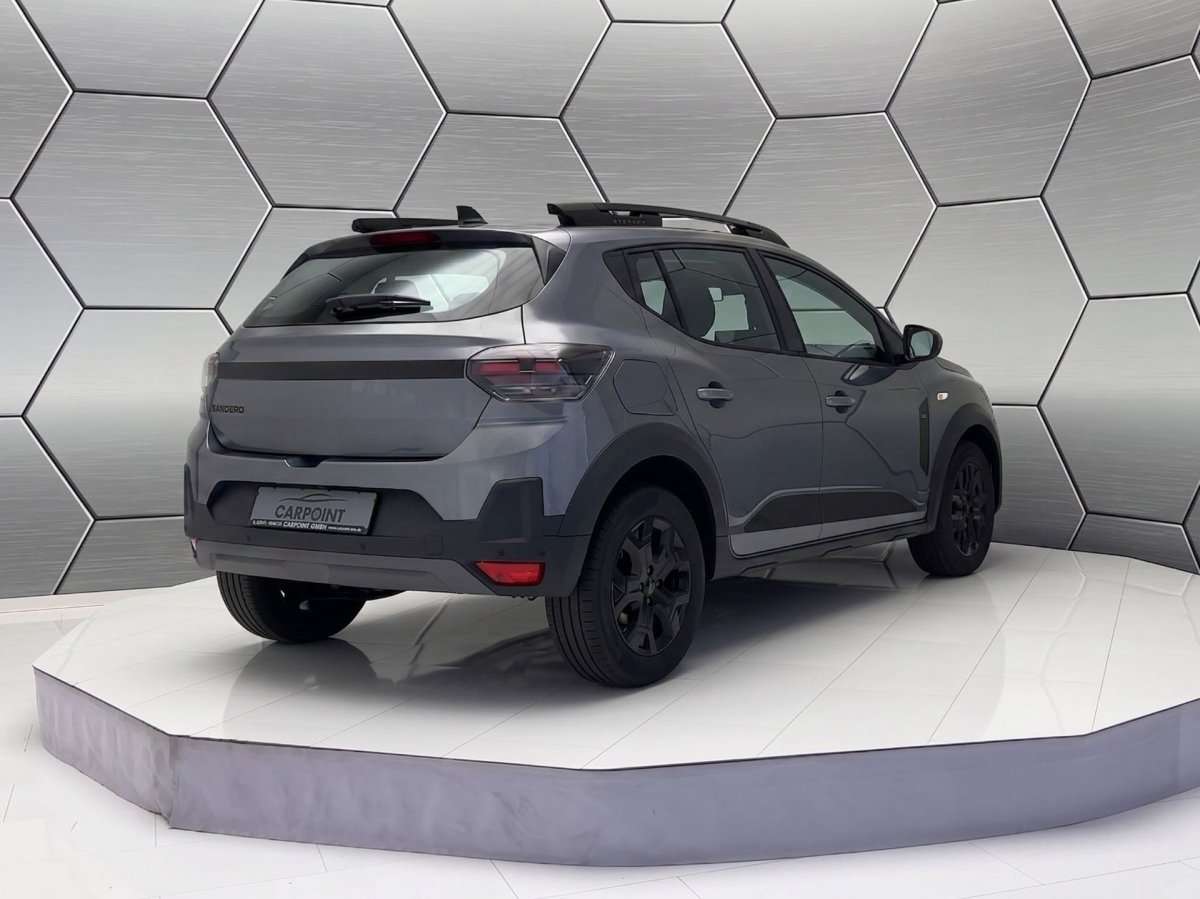 Fahrzeugbild eines Dacia Sandero