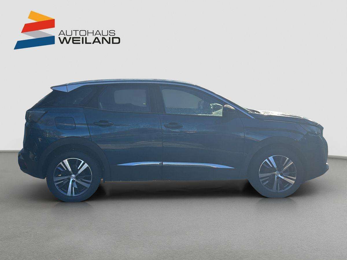 Fahrzeugbild eines Peugeot 3008