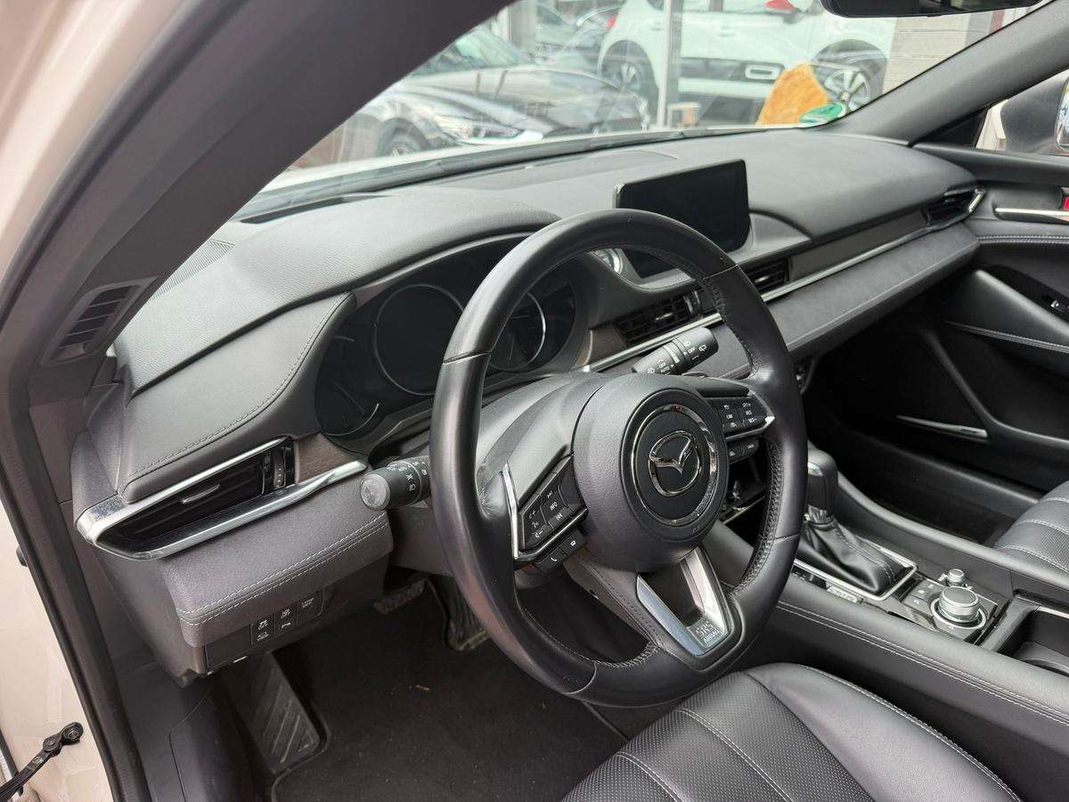 Fahrzeugbild eines Mazda Mazda6