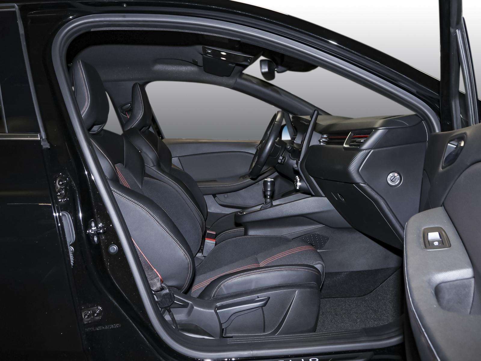 Fahrzeugbild eines Renault Clio