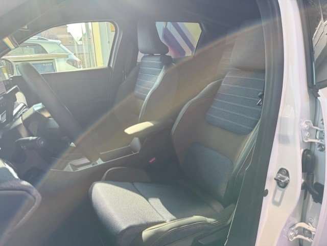 Fahrzeugbild eines Renault 5 E-TECH