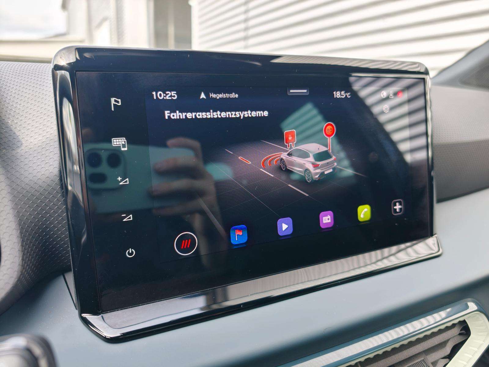 Fahrzeugbild eines SEAT Ibiza
