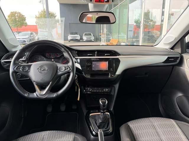 Fahrzeugbild eines Opel Corsa