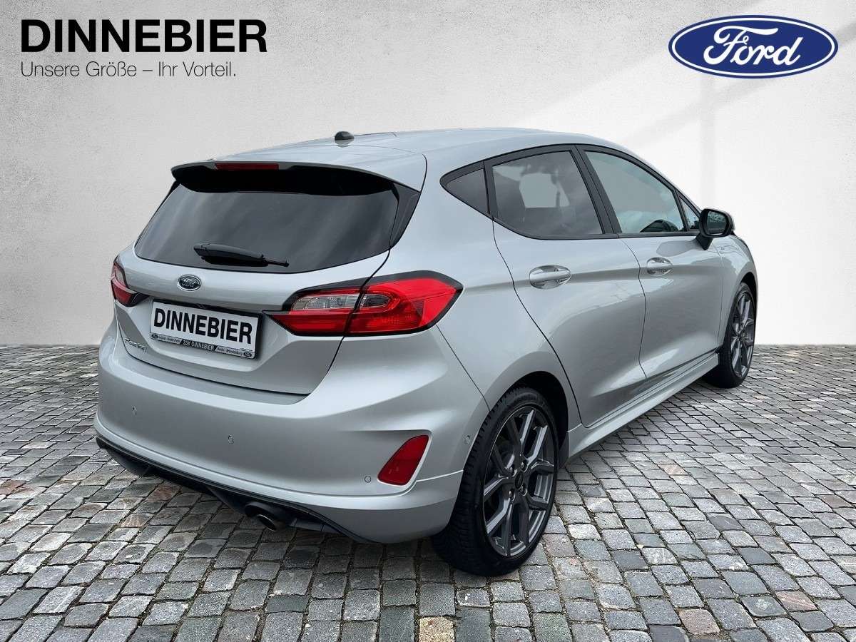 Fahrzeugbild eines Ford Fiesta