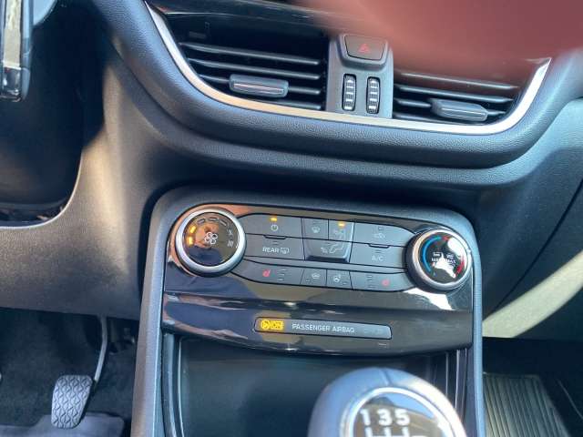 Fahrzeugbild eines Ford Puma