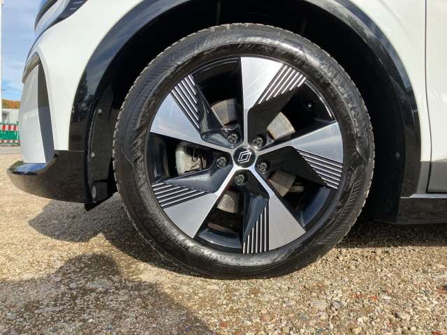 Fahrzeugbild eines Renault Megane E-TECH