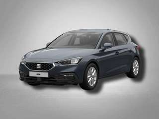 Schräge Frontansicht auf einen SEAT Leon , freigestellt