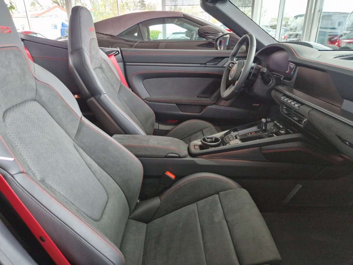 Fahrzeugbild eines Porsche 911