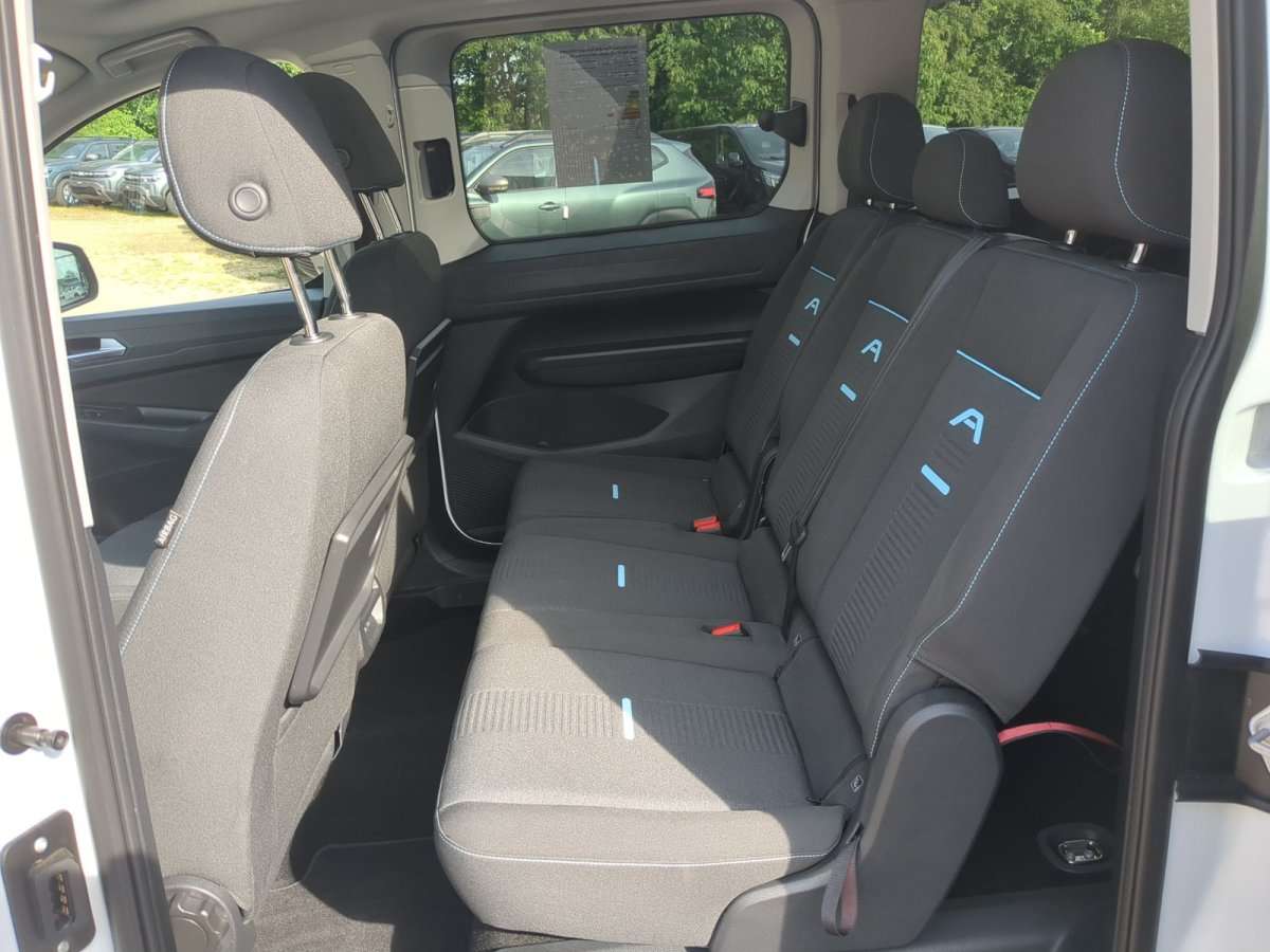 Fahrzeugbild eines Ford Tourneo Connect