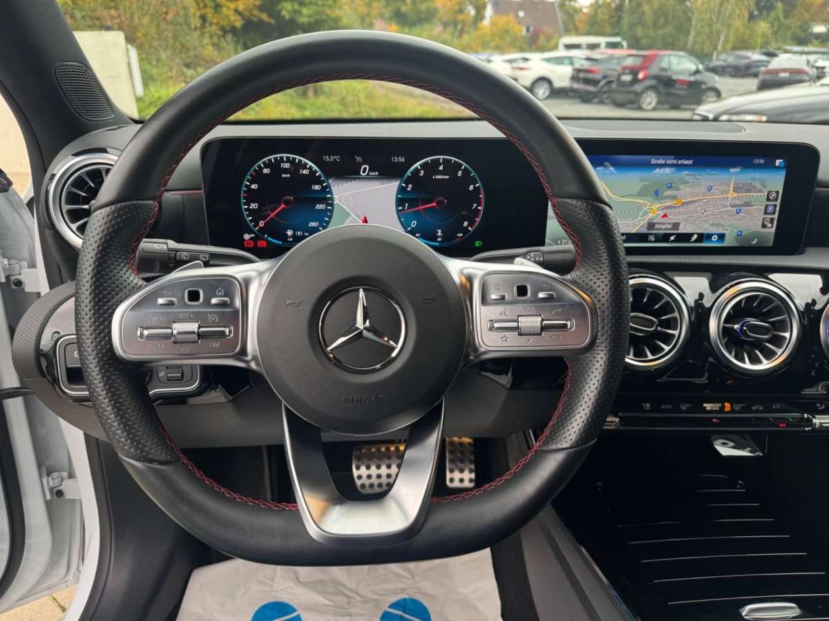 Fahrzeugbild eines Mercedes-Benz A-Klasse
