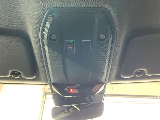 Fahrzeugbild eines Renault Rafale