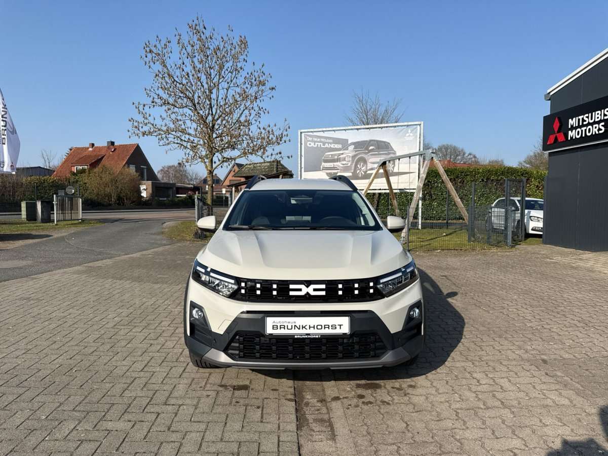 Fahrzeugbild eines Dacia Jogger