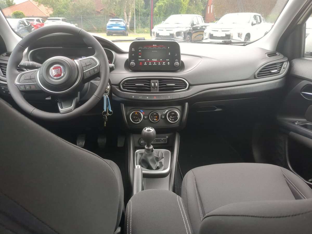 Fahrzeugbild eines Fiat Tipo