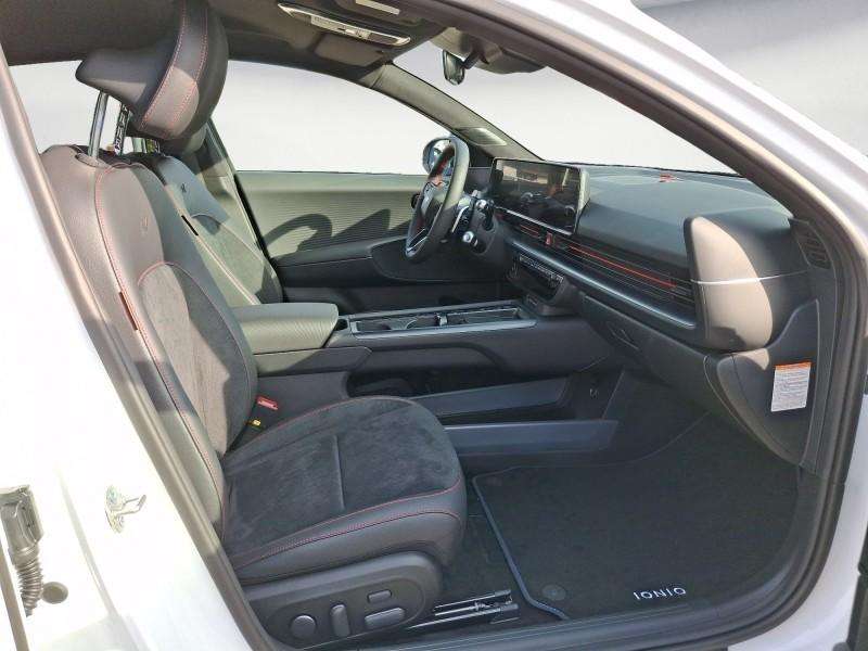 Fahrzeugbild eines Hyundai IONIQ 6