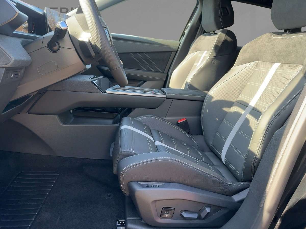 Fahrzeugbild eines Opel Grandland X
