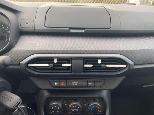 Fahrzeugbild eines Dacia Sandero