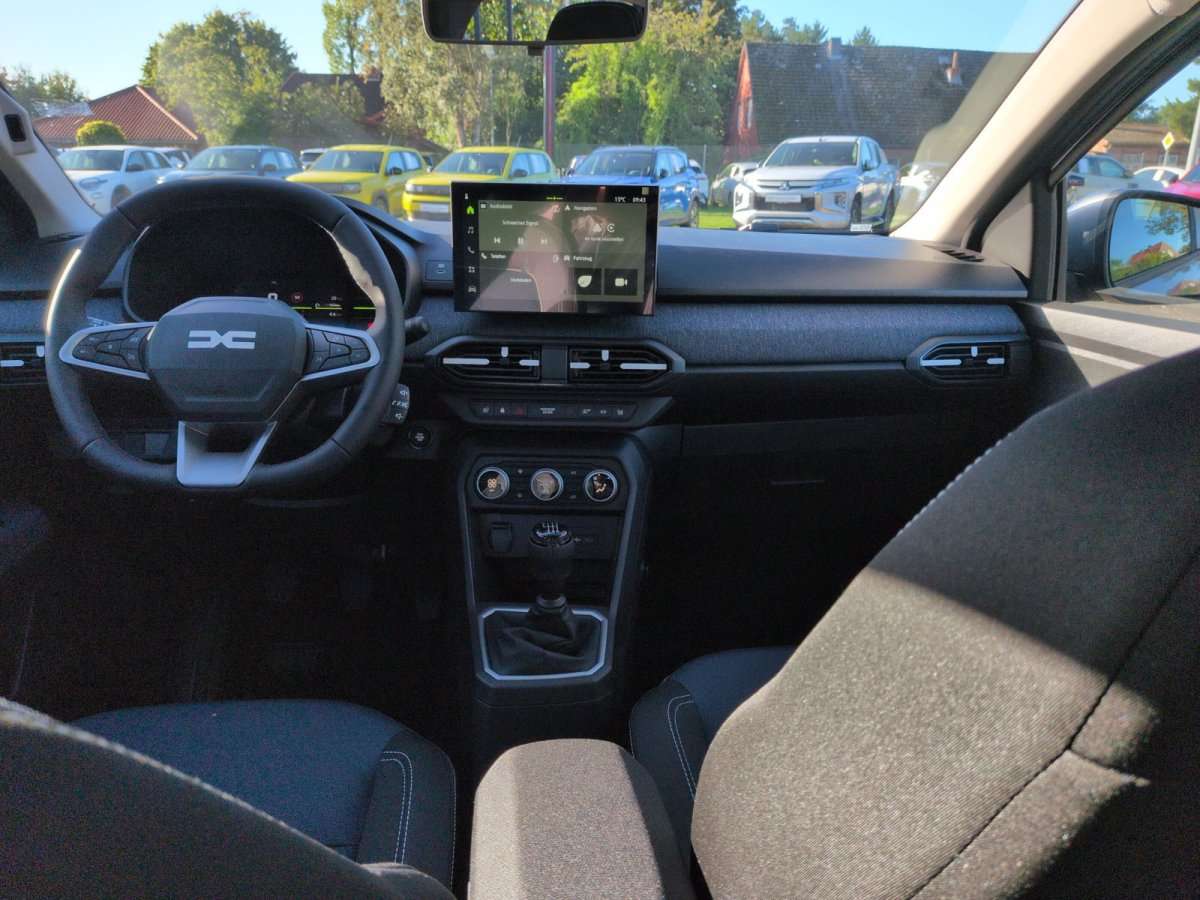 Fahrzeugbild eines Dacia Sandero
