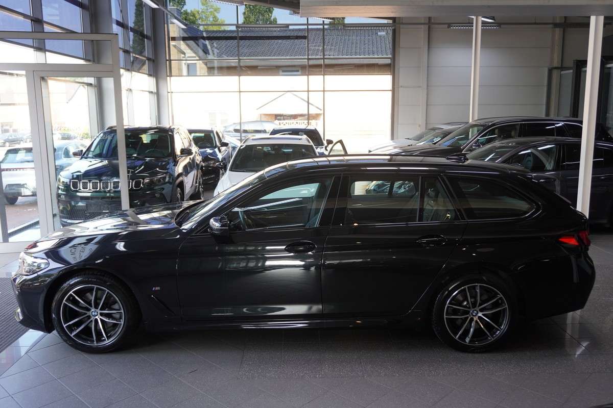 Fahrzeugbild eines BMW 5er-Reihe