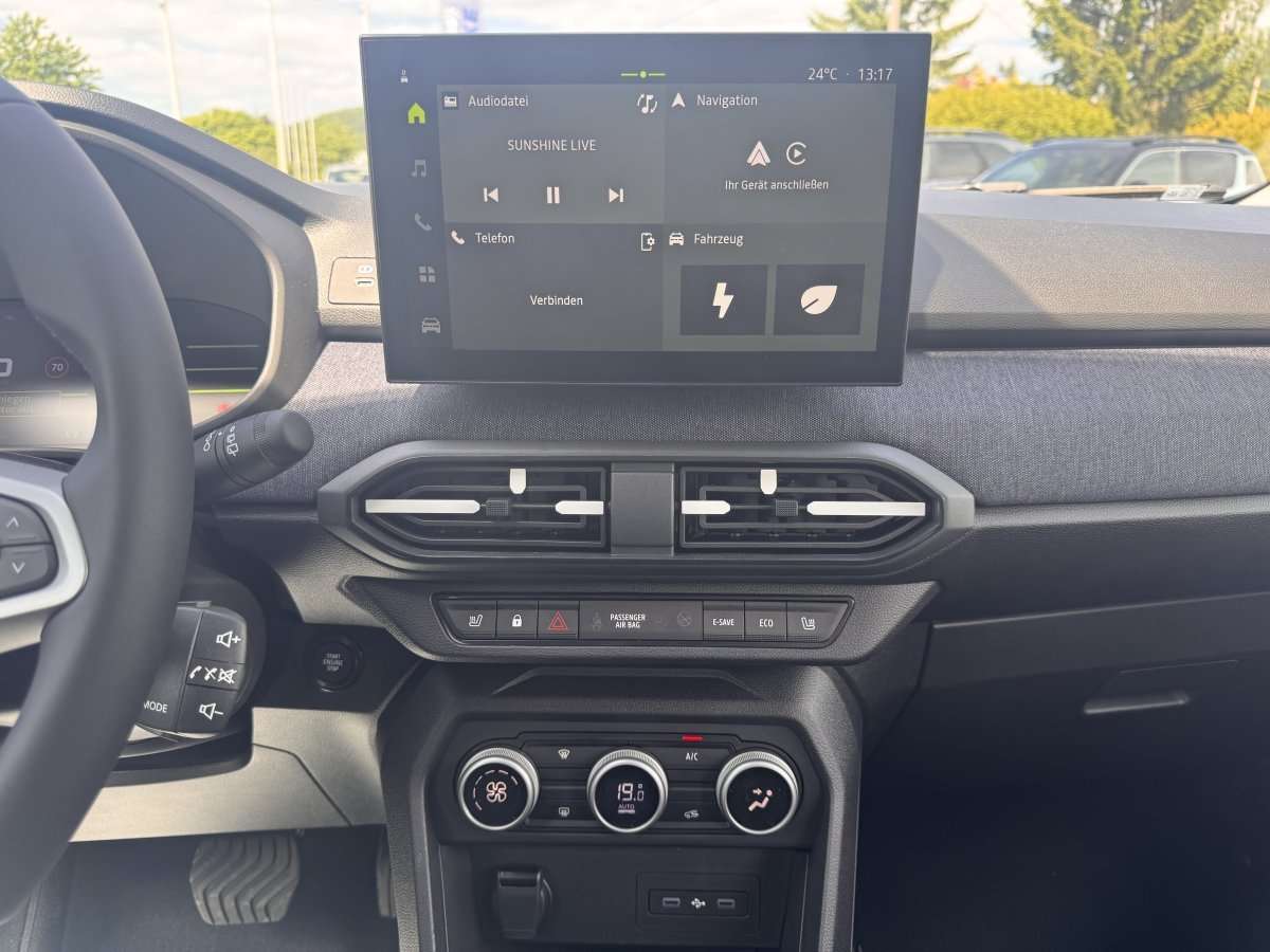 Fahrzeugbild eines Dacia Jogger