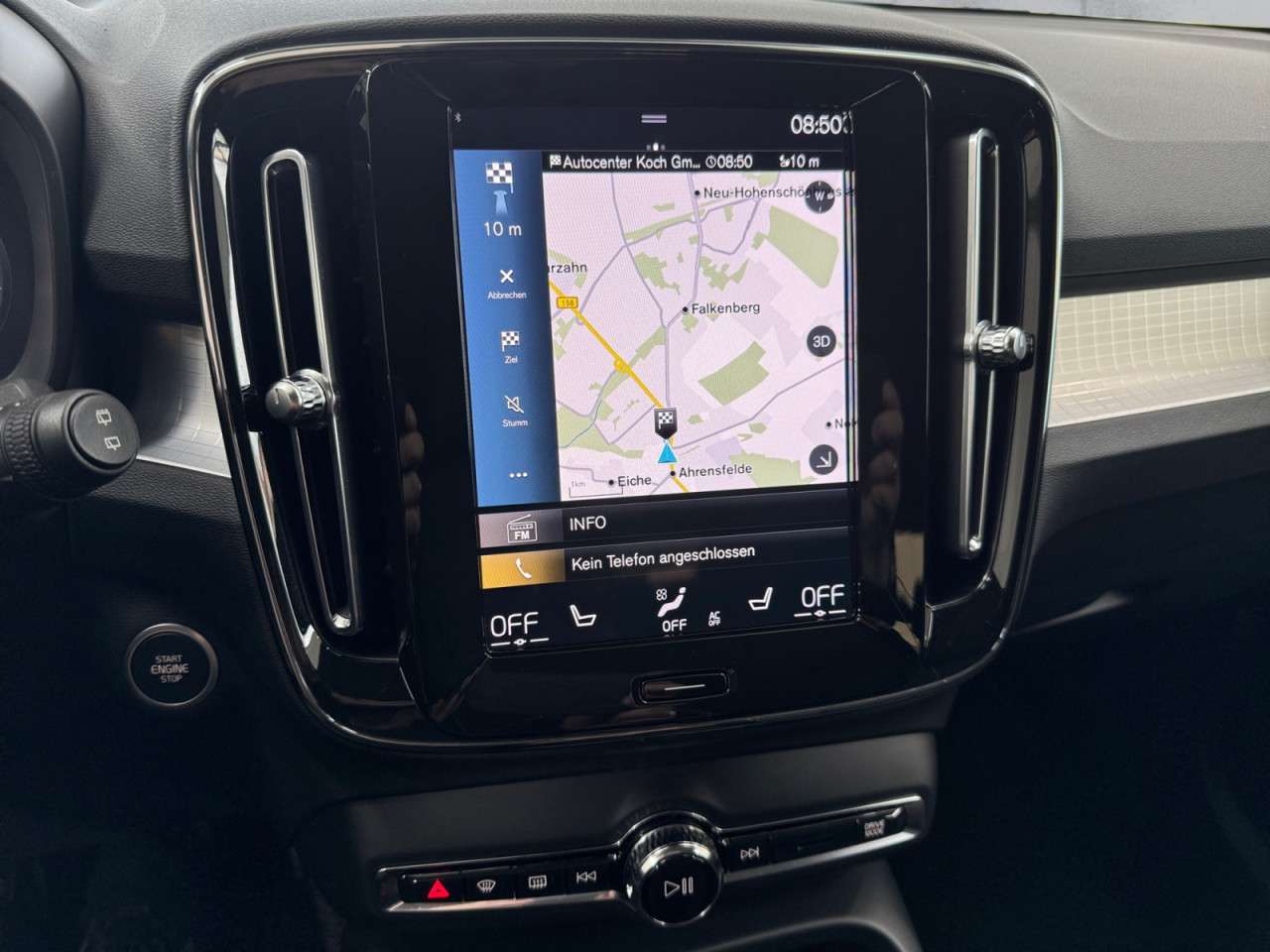 Fahrzeugbild eines Volvo XC40