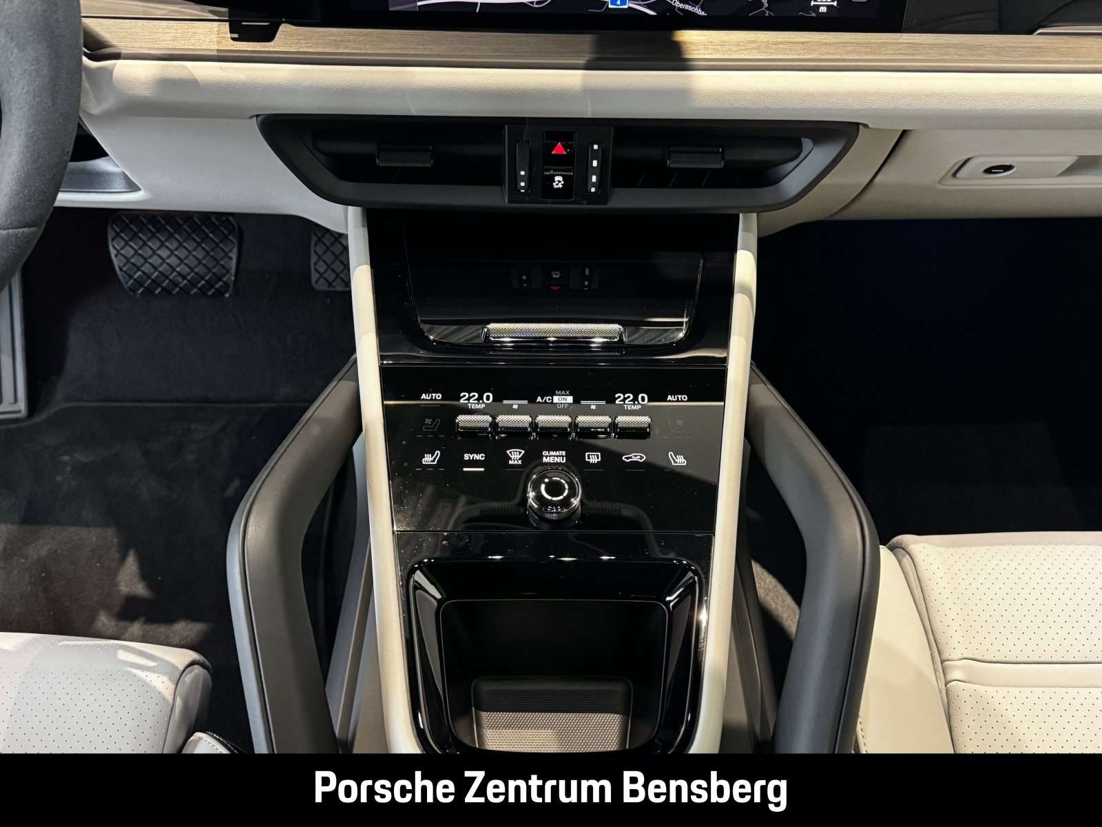Fahrzeugbild eines Porsche Cayenne