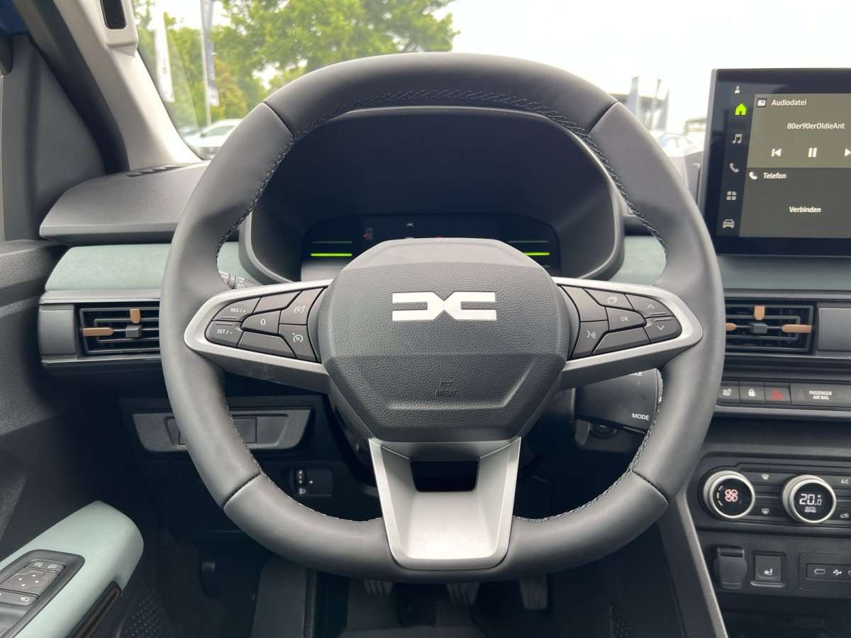 Fahrzeugbild eines Dacia Sandero