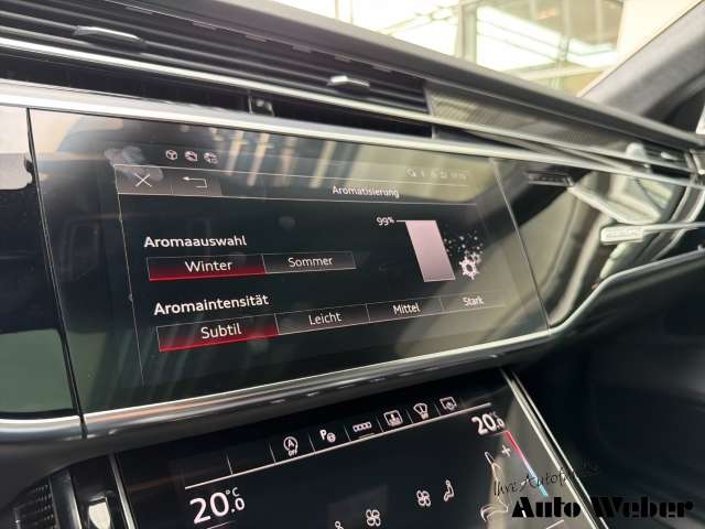 Fahrzeugbild eines Audi A8