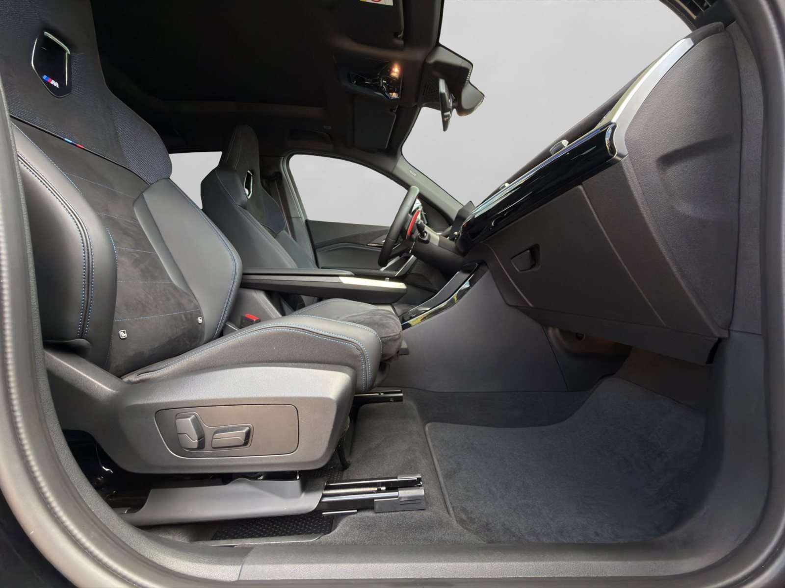 Fahrzeugbild eines BMW X2