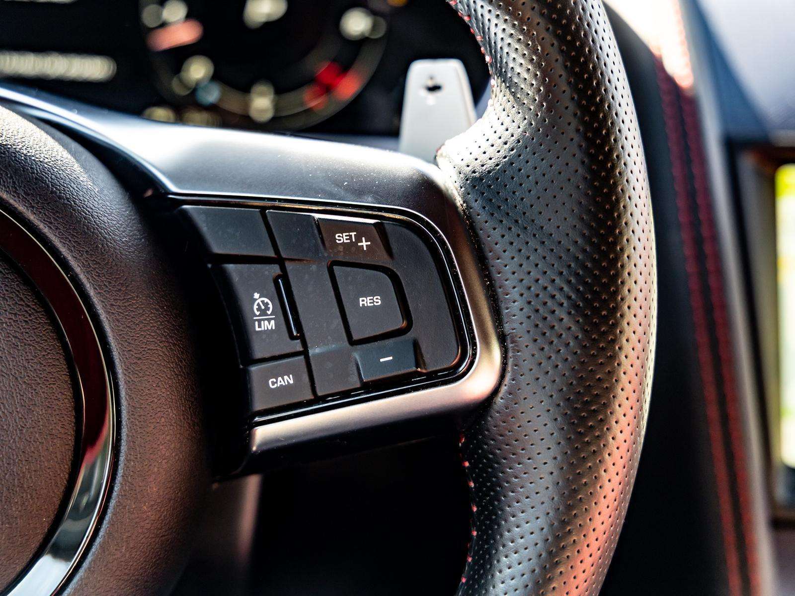 Fahrzeugbild eines Jaguar F-Type