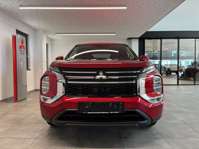 Fahrzeugbild eines Mitsubishi Outlander