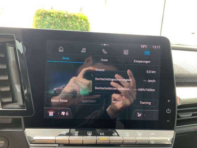 Fahrzeugbild eines Renault Megane E-TECH