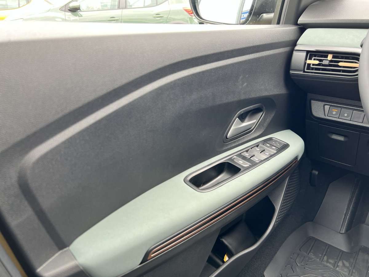 Fahrzeugbild eines Dacia Sandero