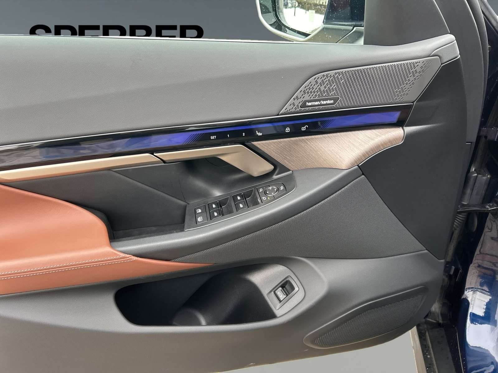 Fahrzeugbild eines BMW i5