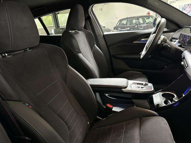 Fahrzeugbild eines BMW X2