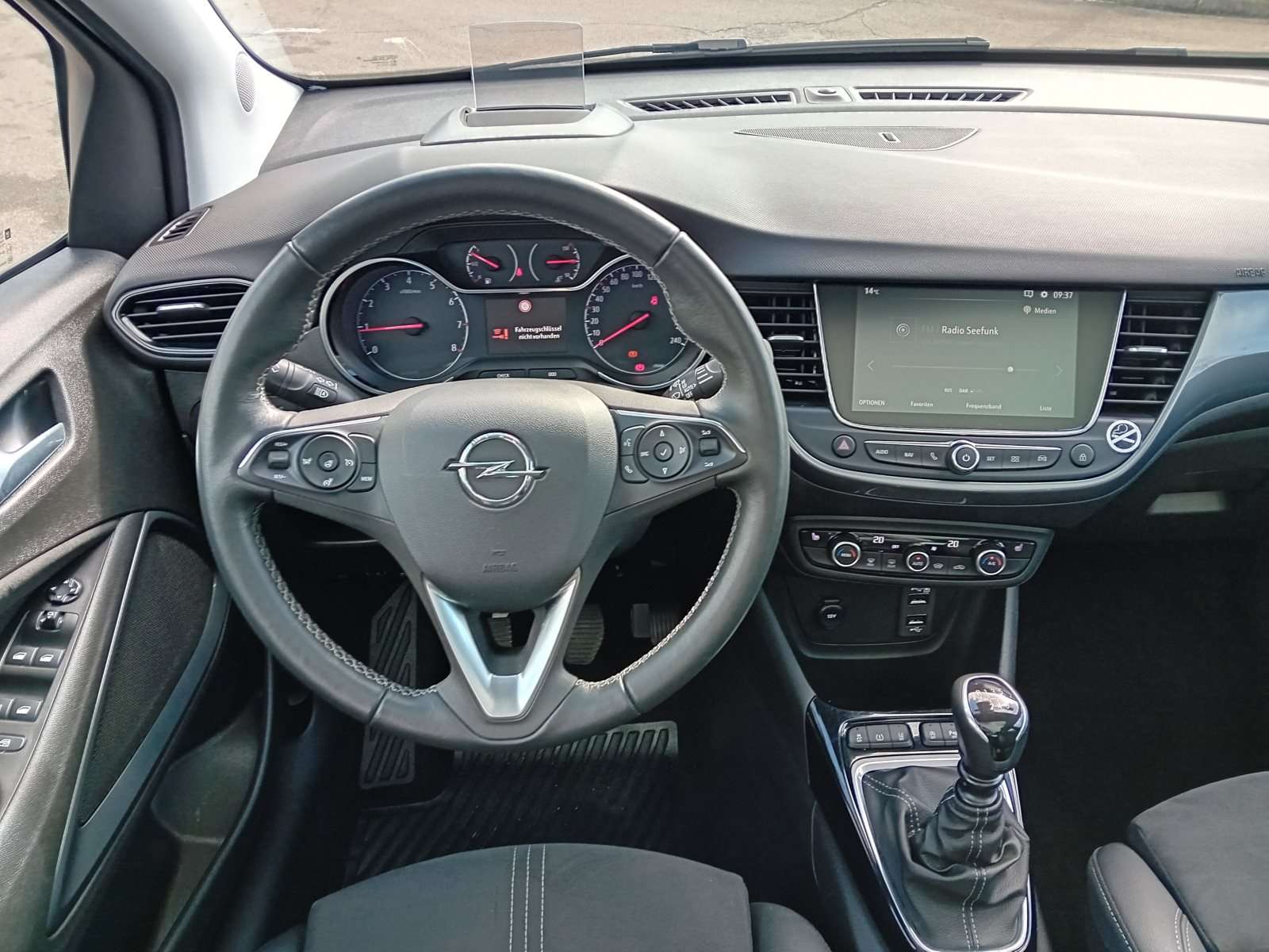 Fahrzeugbild eines Opel Crossland X