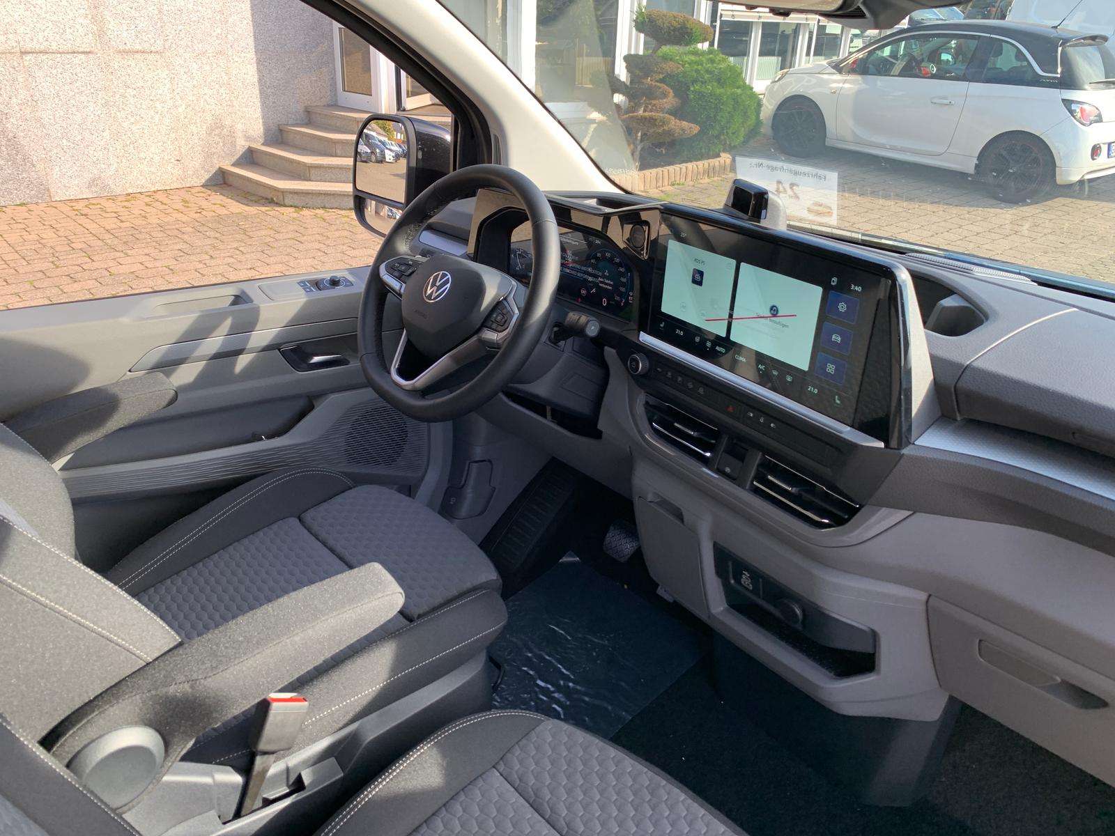 Fahrzeugbild eines Volkswagen Caravelle