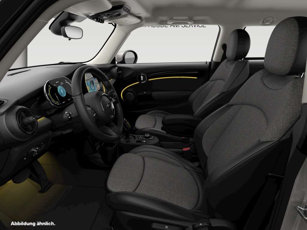 Fahrzeugbild eines MINI COOPER SE
