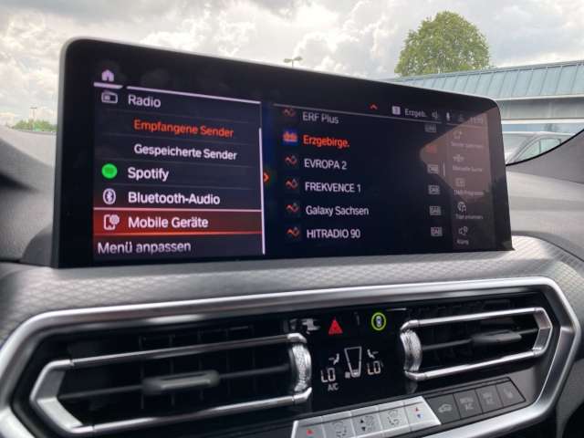 Fahrzeugbild eines BMW X3